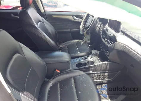 2021 Ford Escape Sel z USA, uszkodzony, nr VIN 1FMCU0H63MUA57541